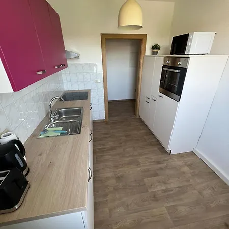 Charming 3-room In Hoyerswerda, Lusatian District *