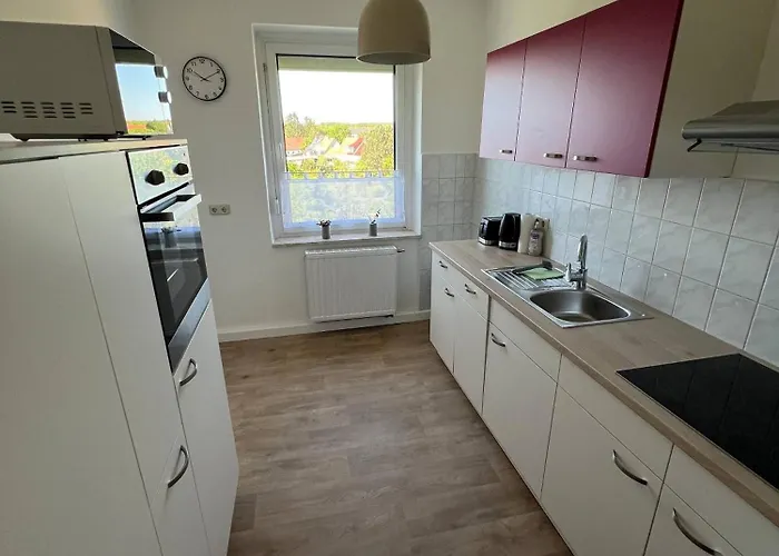 Charming 3-room In Hoyerswerda, Lusatian District Appartamento