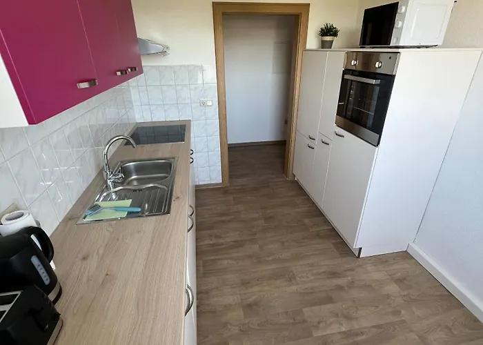 Charming 3-room In Hoyerswerda, Lusatian District *